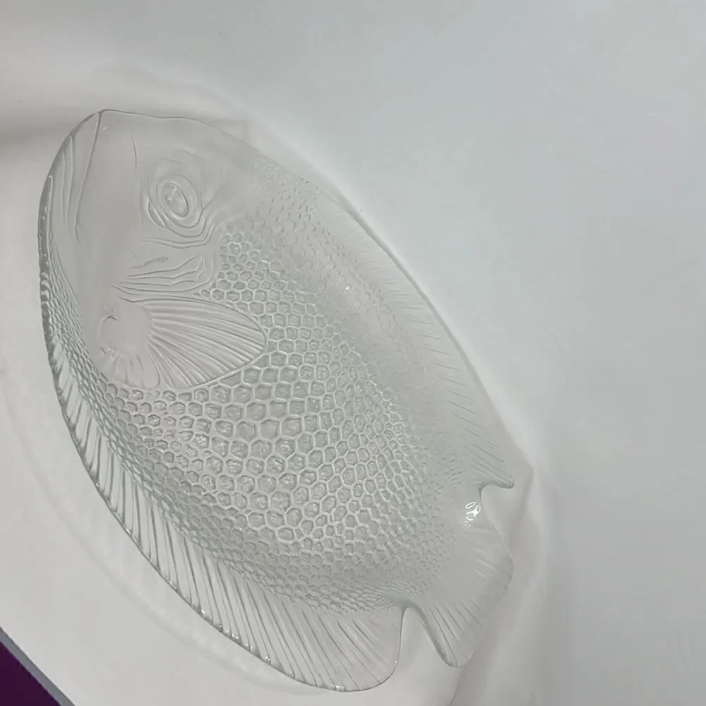 Arcitoc France Fish Serving Platter Plate Textured 15 1/2 In Long 12 1/2 Wide